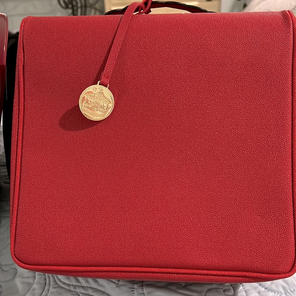 Estée Lauder Cosmetic Bag  -NWOT